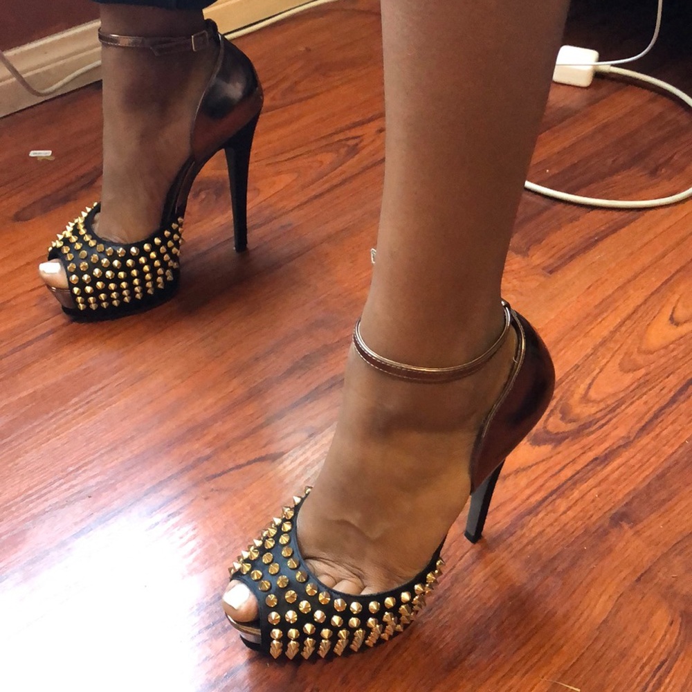 Steve madden spike heel